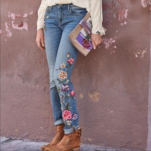 Driftwood Audrey Delphia Jeans Slim Fit Embroidered Size 26